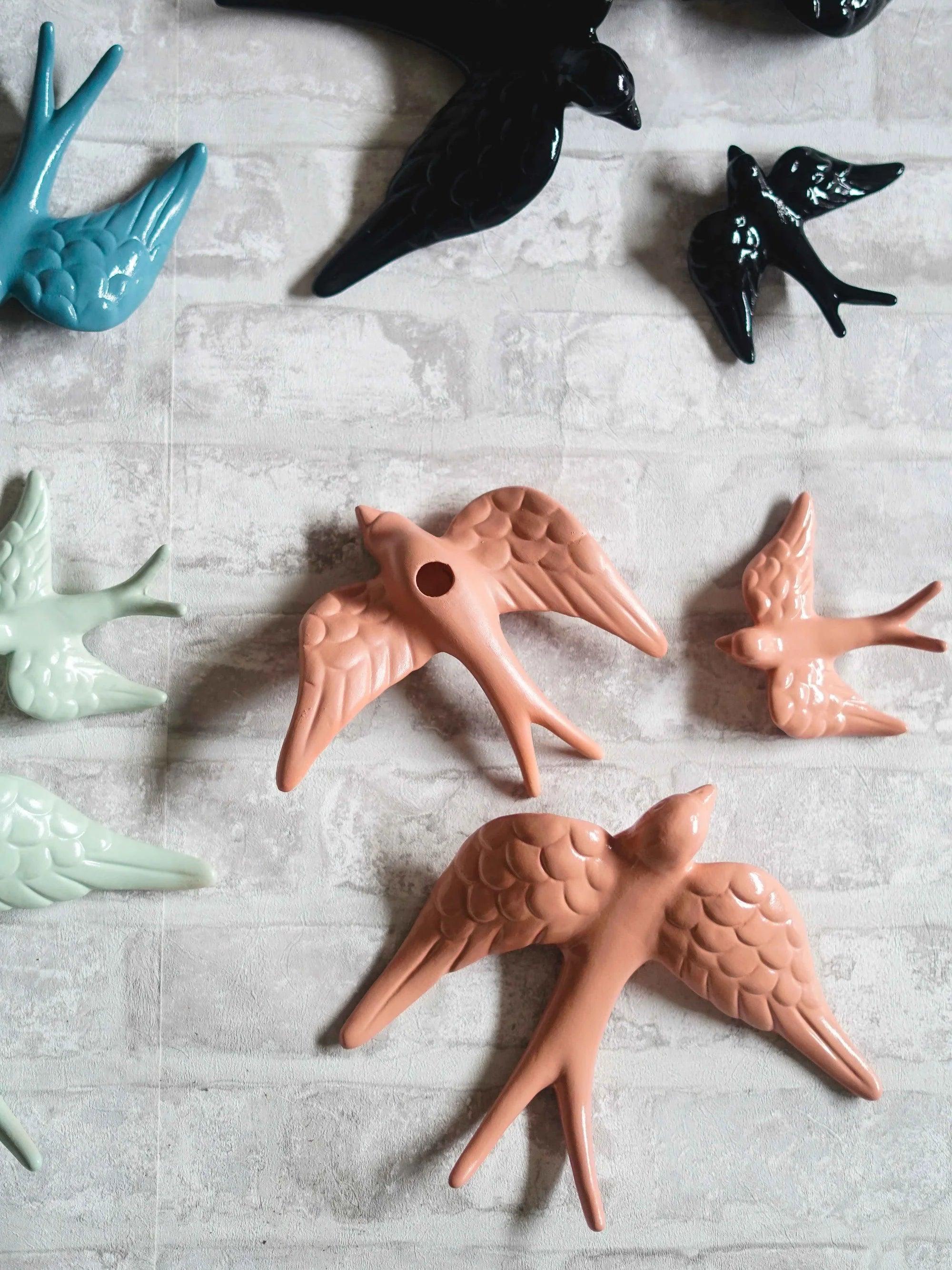 CerAmor Andorinhas Ceramica - Conjunto 3 andorinhas cerâmica parede na cor salmão