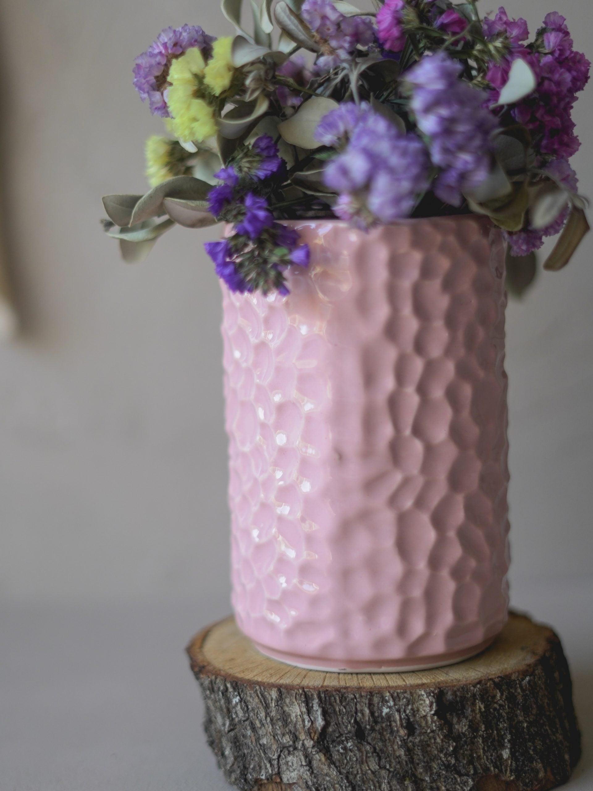 CerAmor Cerâmica Jarras - Jarra flores em cerâmica portuguesa com relevo cor de rosa