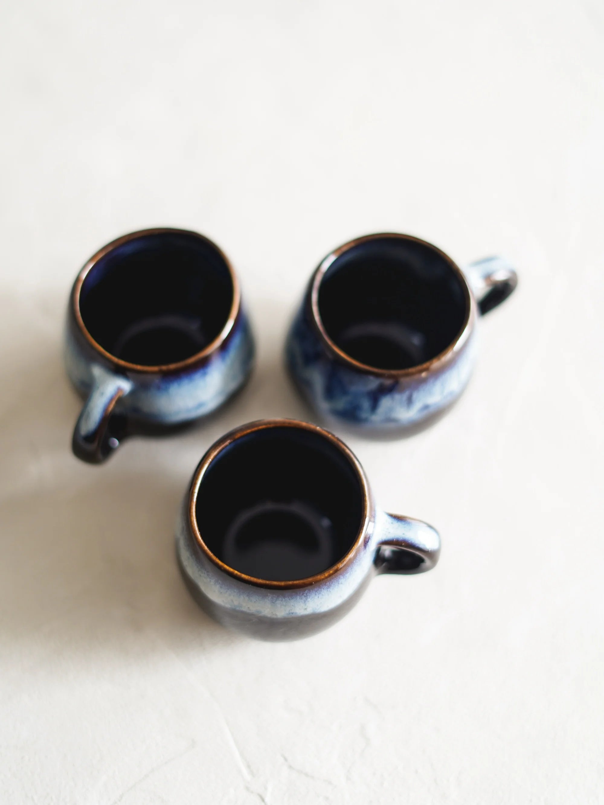 CerAmor Chávenas de Café - Chávena de café em ceramica portuguesa em tons azul, preto e cinza e branco