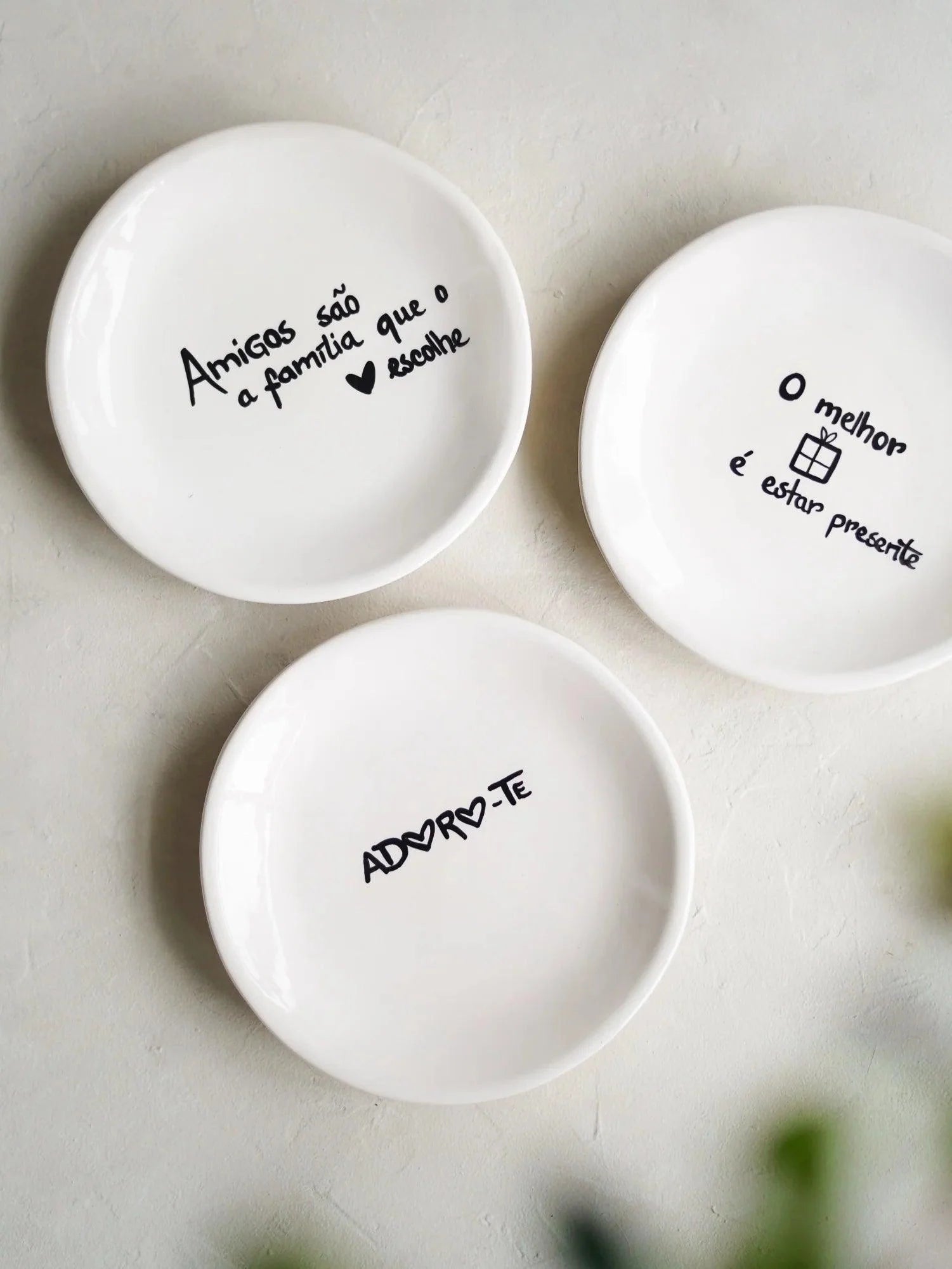 CerAmor Pratos Ceramica - Pratos de cerâmica com frases para Amigos