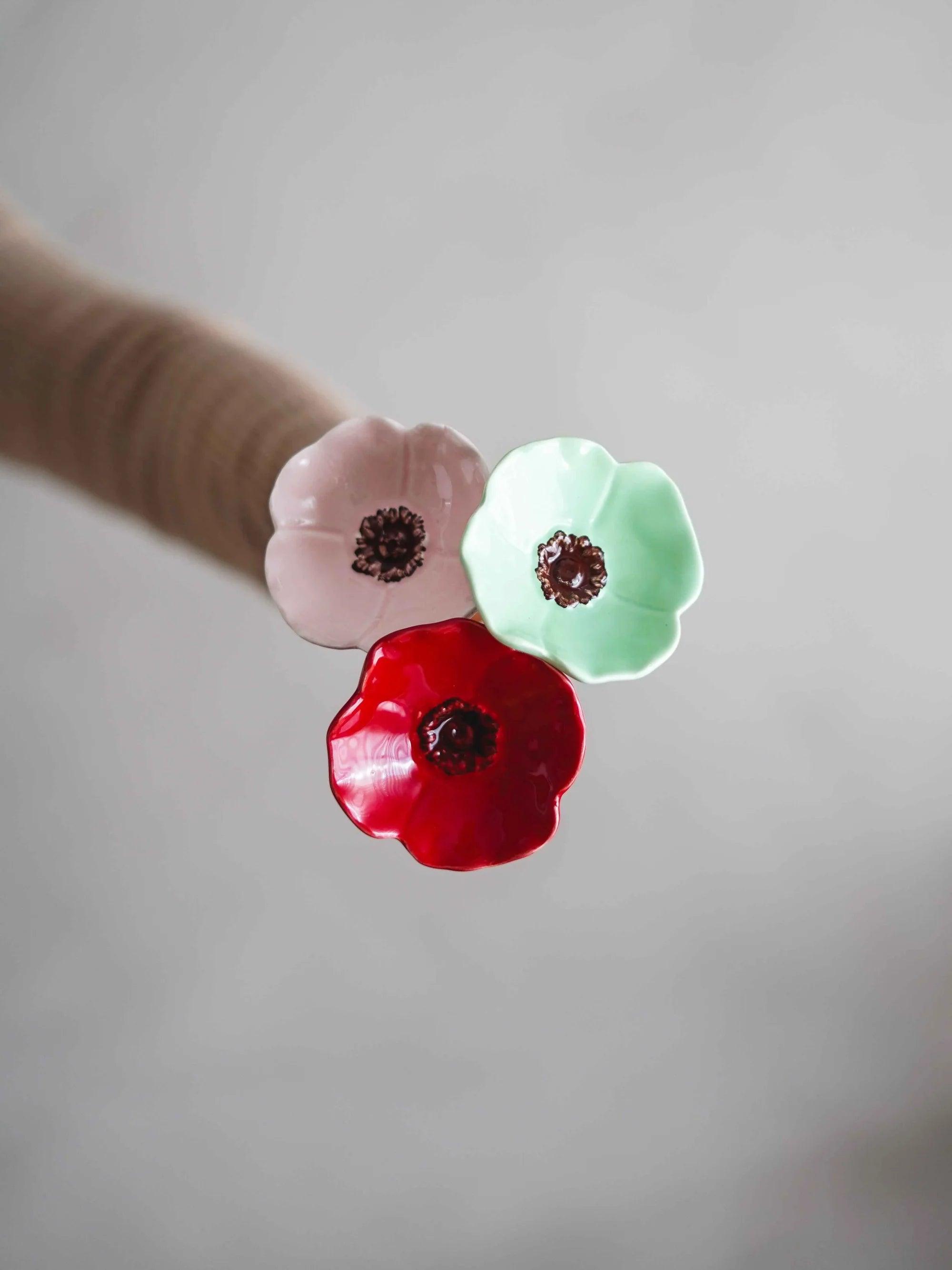CerAmor Flores Ceramica - Flor de ceramica Papoila nas cores rosa, verde água e vermelha
