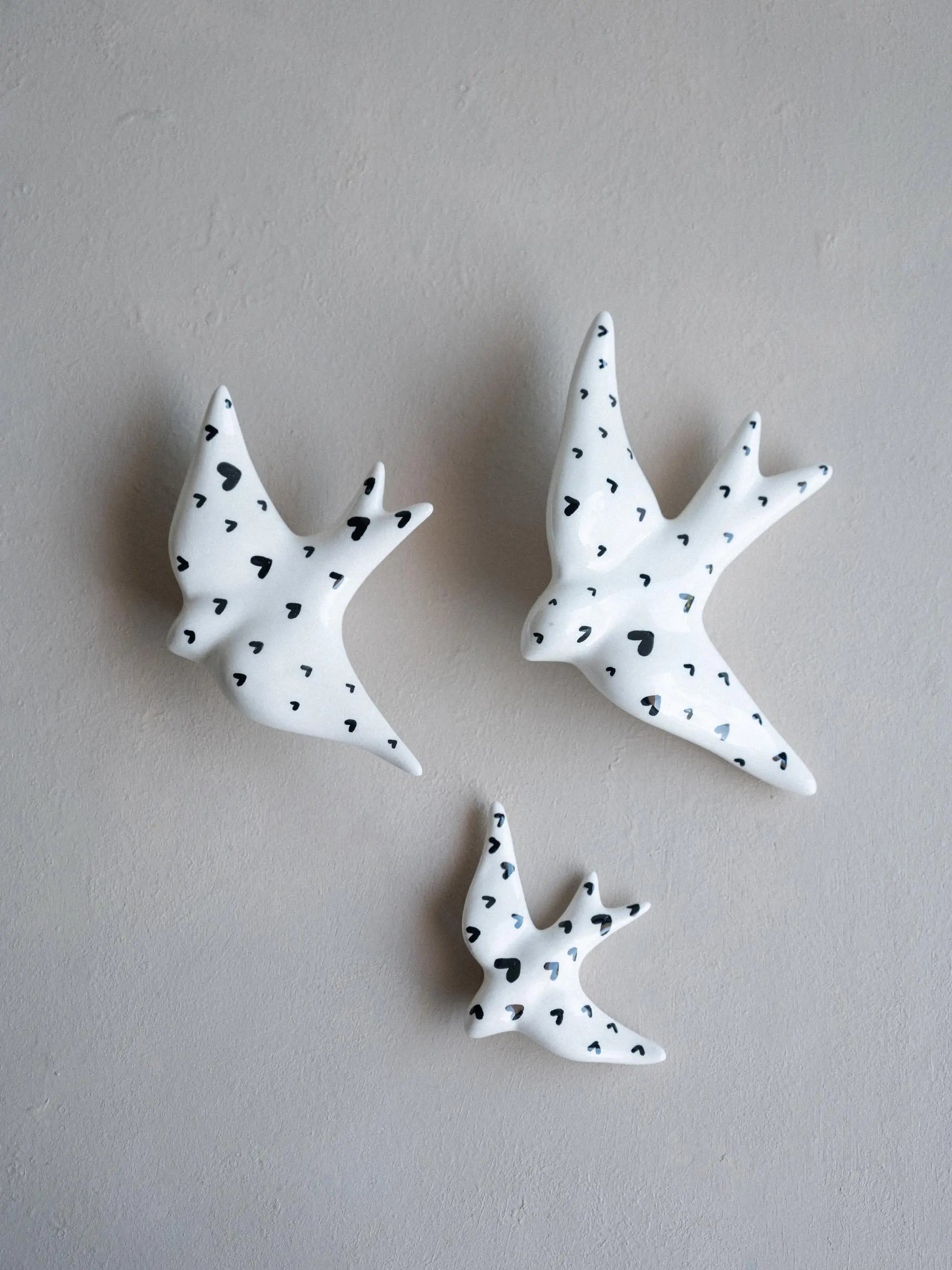 Conjunto de 3 andorinhas corações