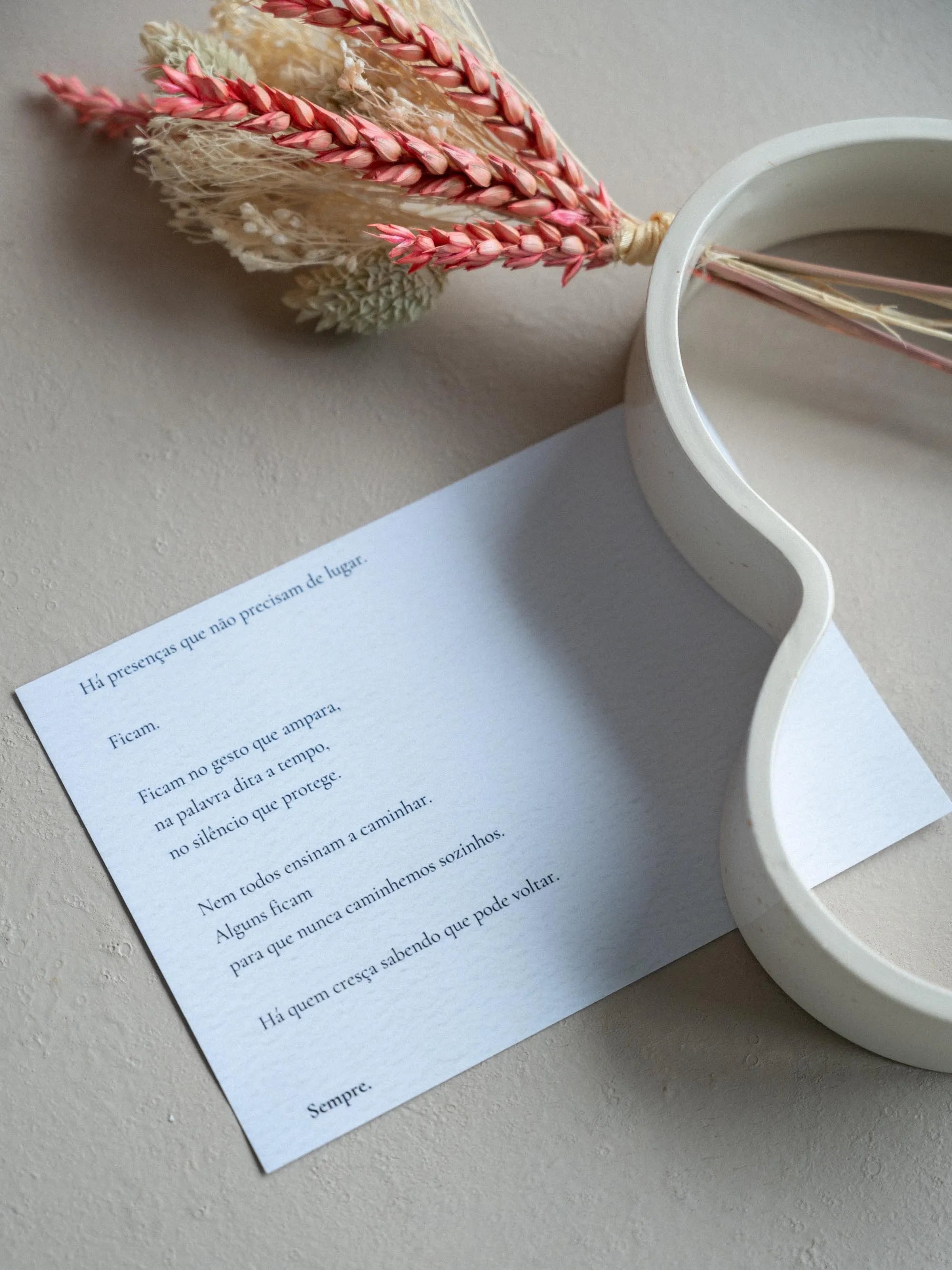 Jarra Presença com Flores