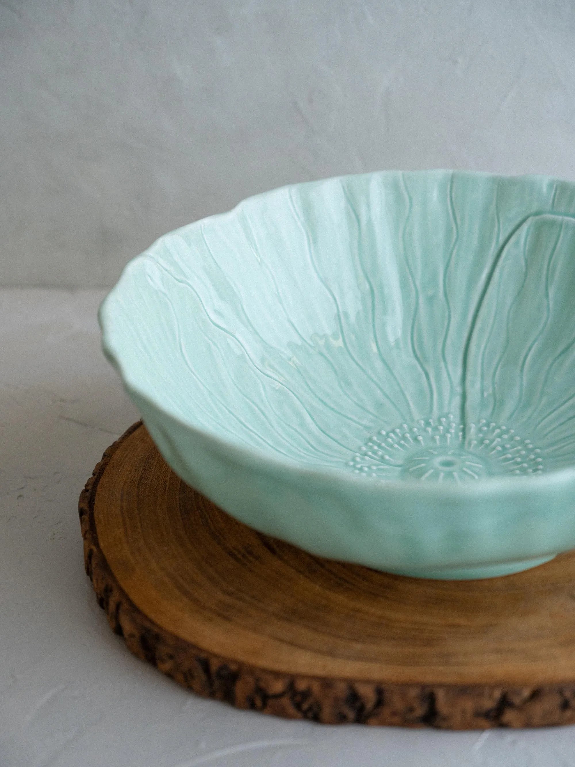 Poppy salad bowl